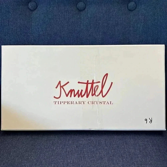 NEW Graham Knuttel Tipperary Crystal The Terrace Waiting Game Party Dish